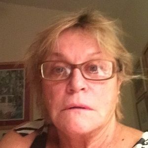 Meet your Posher, Ellie